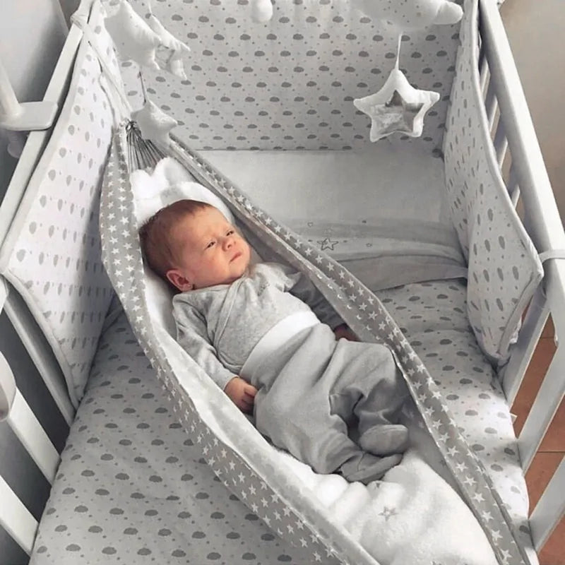 Hängematte für Babybett